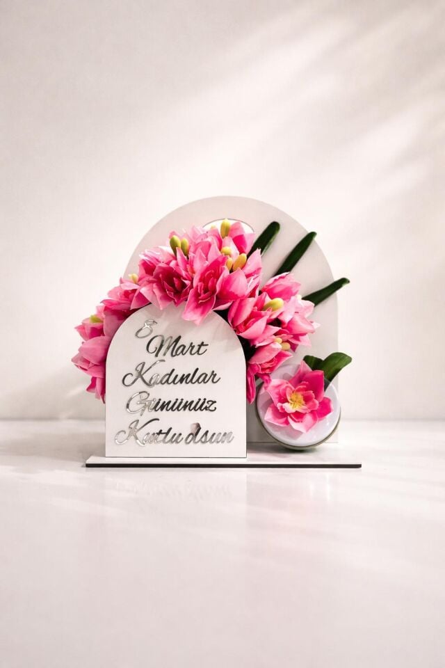 8 MART KADINLAR GÜNÜ HEDİYE