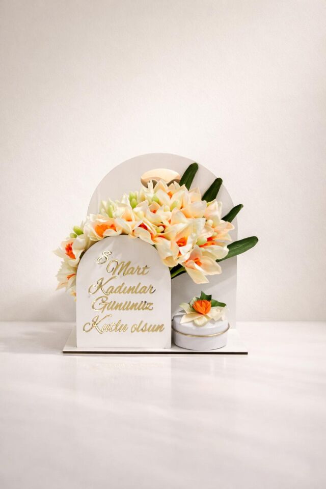 8 MART KADINLAR GÜNÜ HEDİYE